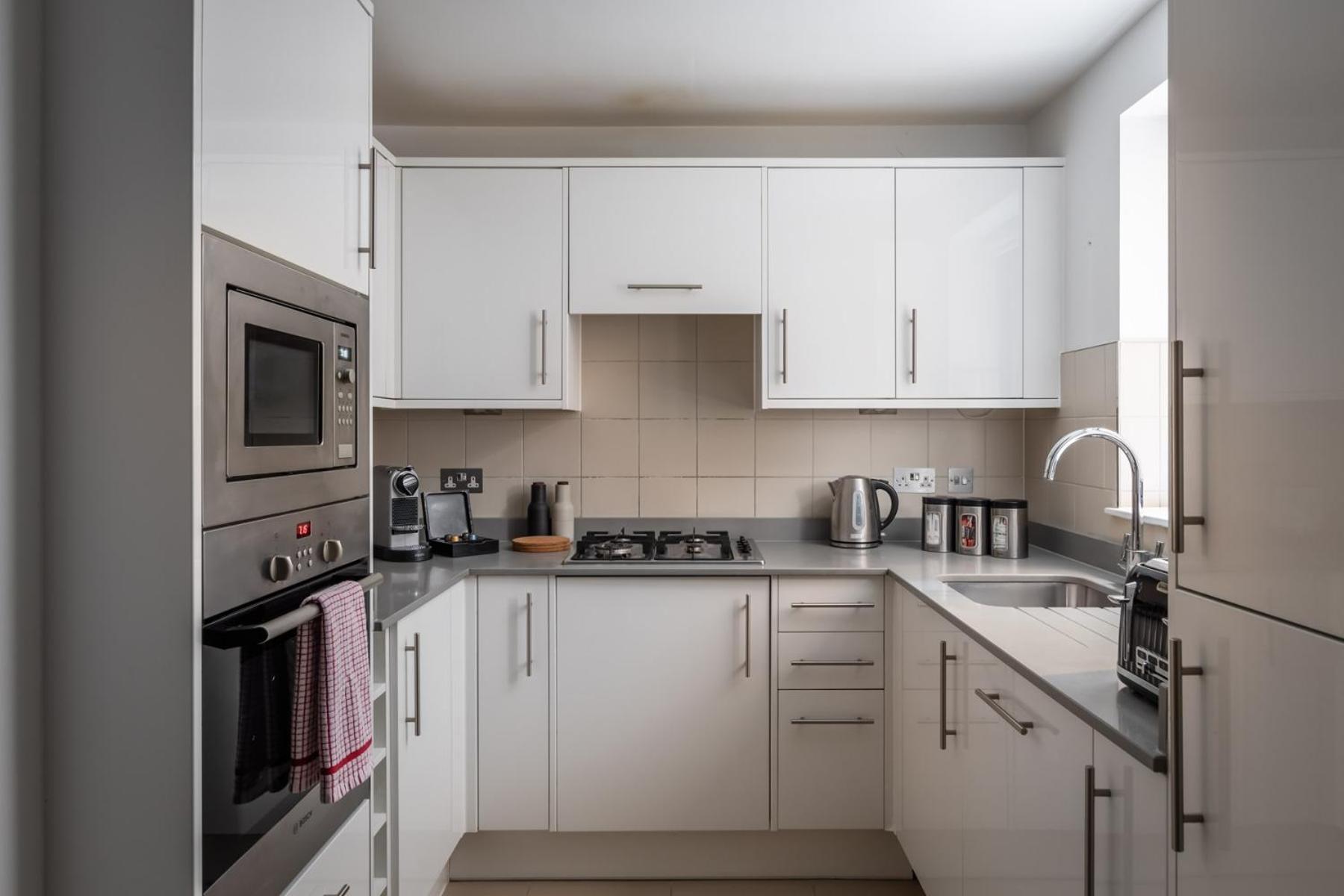 Monarch House - Serviced Apartments - Kensington ลอนดอน ภายนอก รูปภาพ